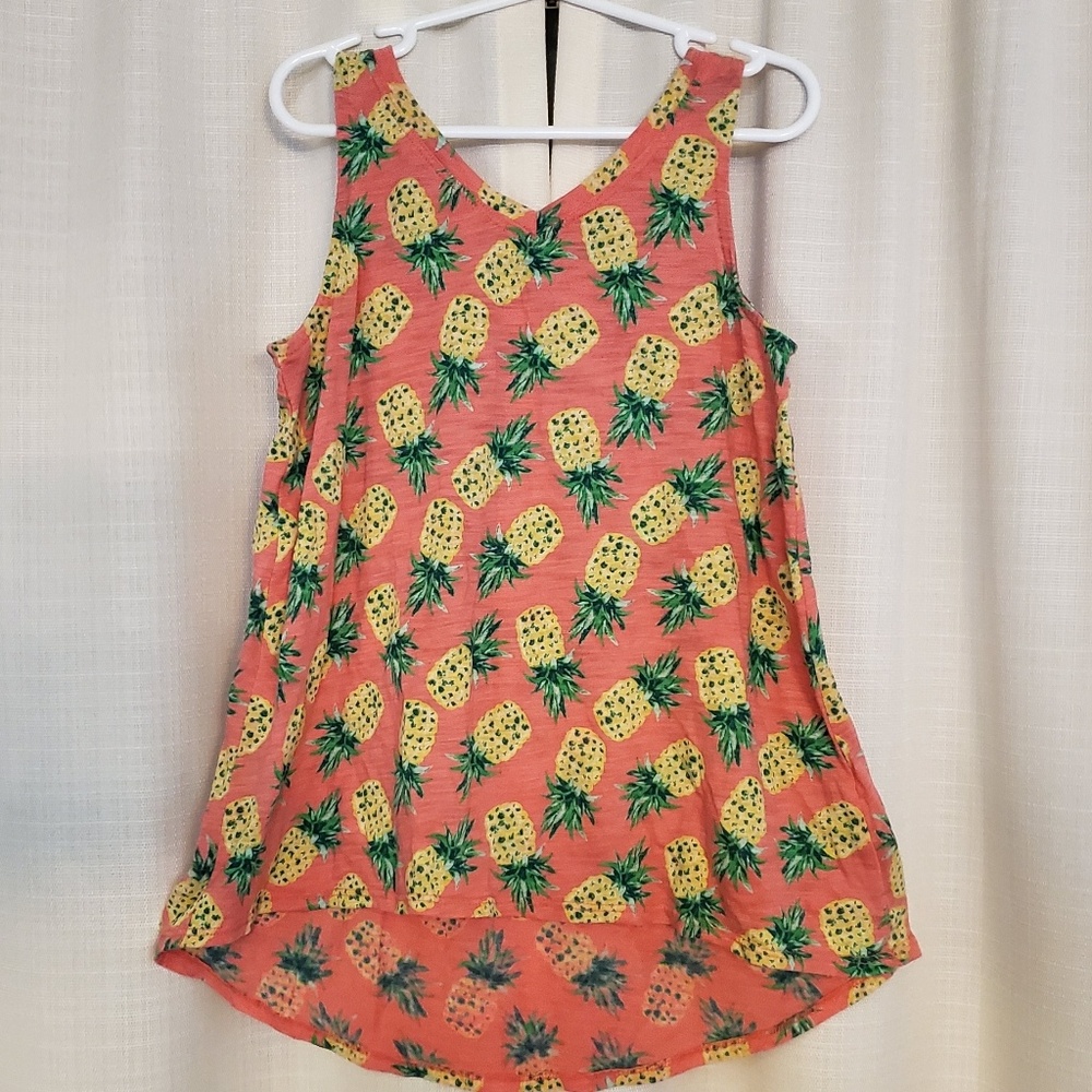Girl's high low pineapple print tank top size S